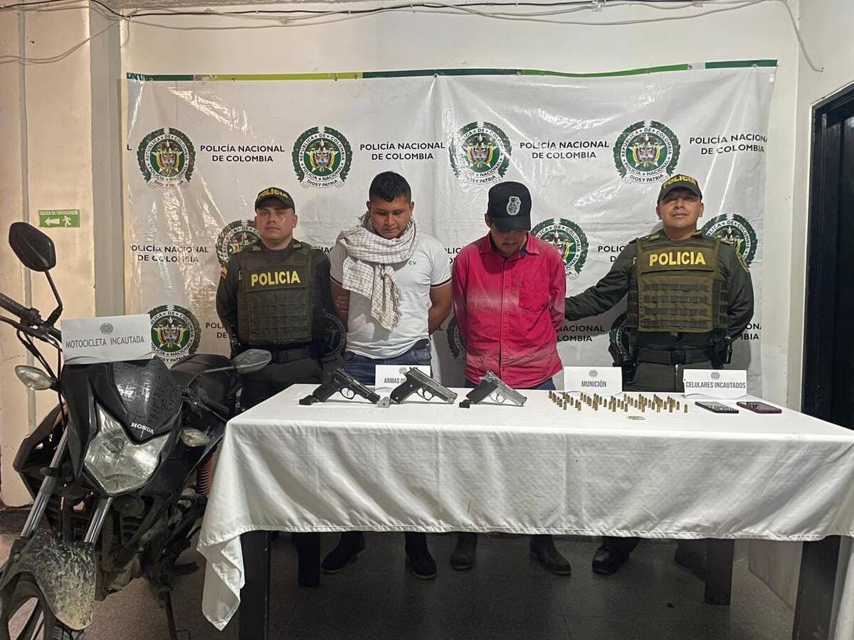 Dos presuntos integrantes del frente ‘Rodrigo Cadete’ fueron capturados extorsionando en Pitalito.