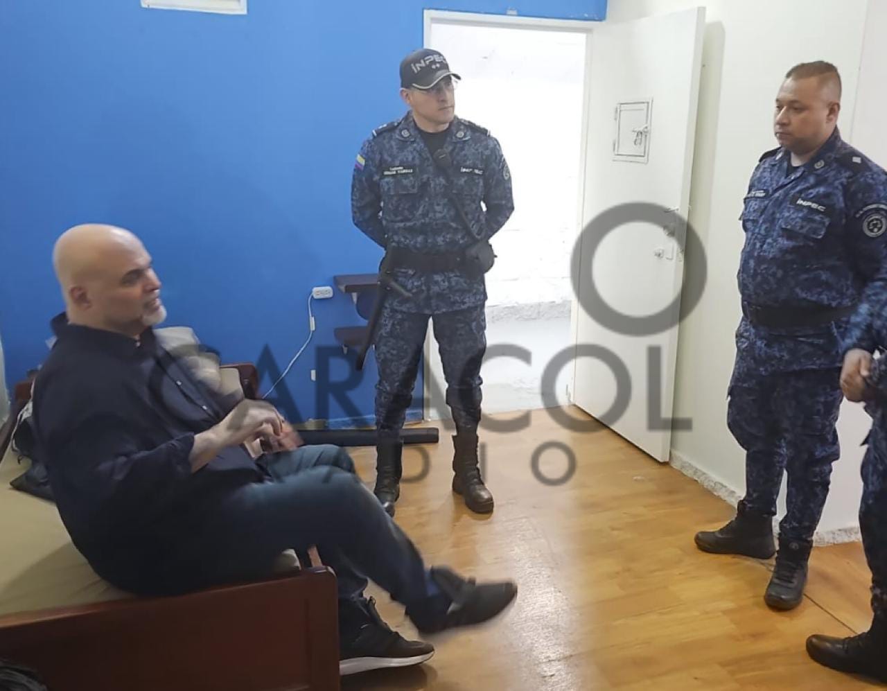 Salvatore Mancuso en al celda especial que destinó el INPEC en la cárcel La Picota