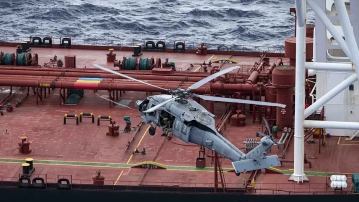 EE.UU. aborda un tercer petrolero en el Índico por violar su bloqueo de crudo en el Caribe