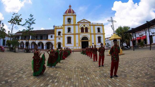 Con esta alianza se verán beneficiados los municipios de Bolívar y consiste en la colaboración para actividades de proyección social