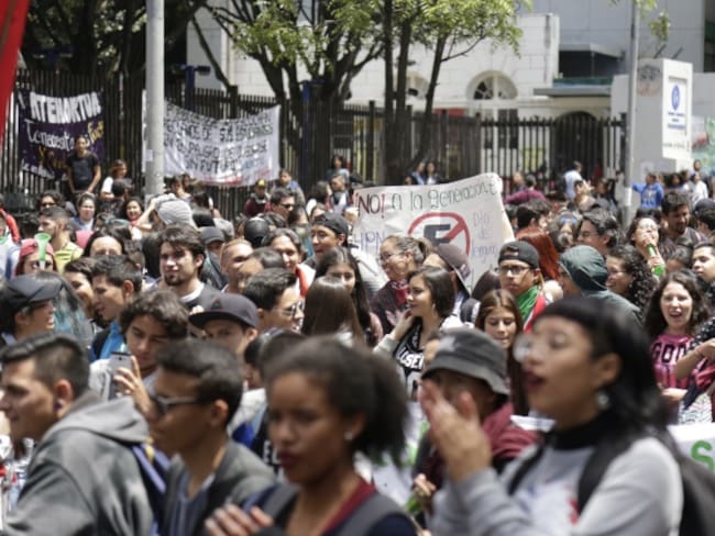 Movilizaciones y paro por 24 horas anuncian centrales obreras y estudiantes