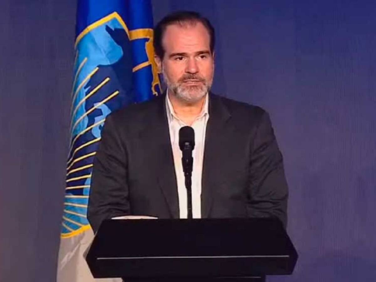 Presidente del BID resalta atención de Colombia a migración venezolana