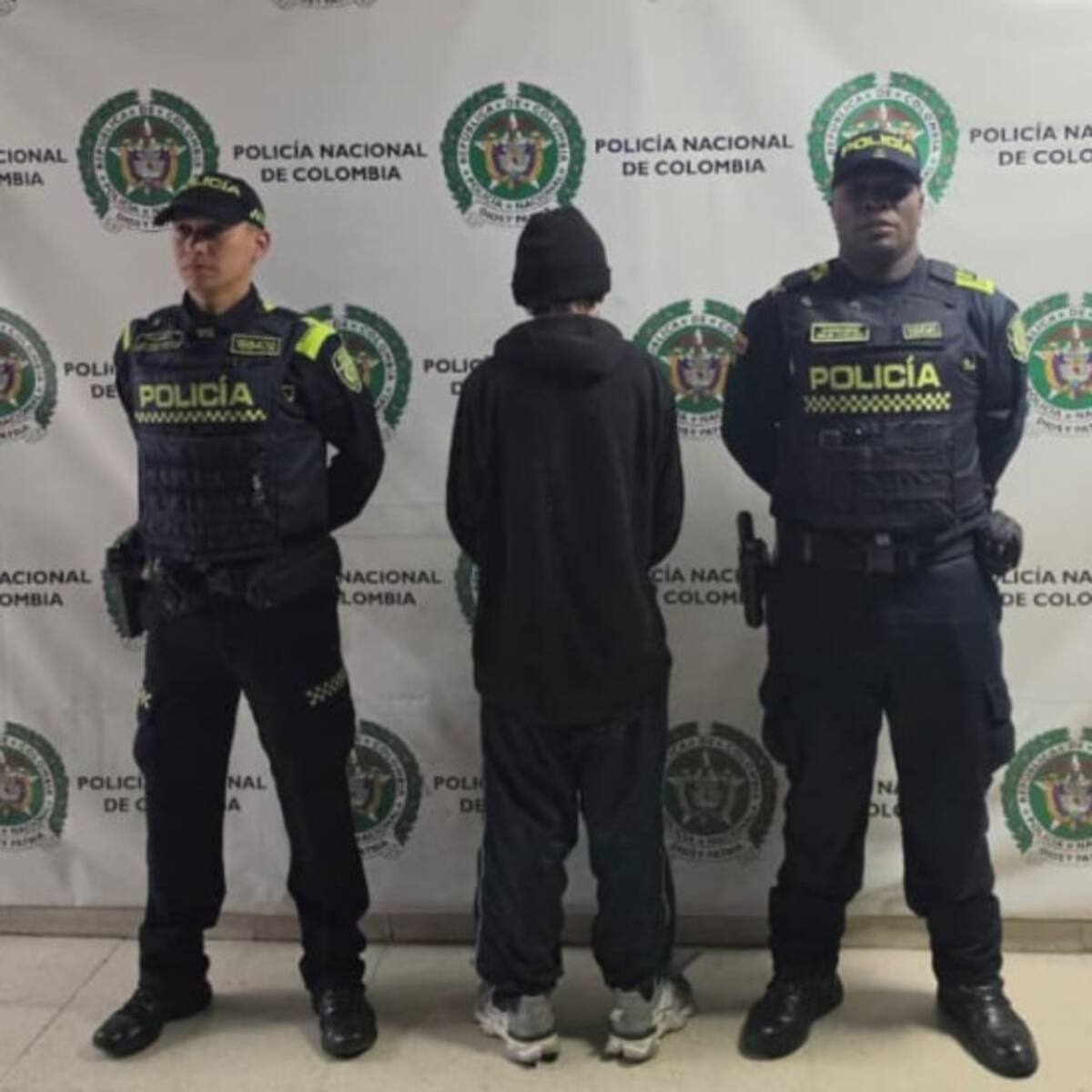 Capturan a hombre señalado de agredir con arma cortopunzante a adulto mayor en Bogotá