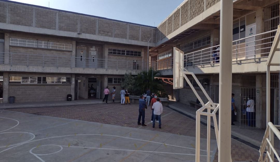 El 20% de los padres de familia autorizó el retorno de sus hijos en este plantel