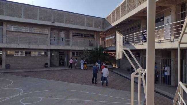 El 20% de los padres de familia autorizó el retorno de sus hijos en este plantel