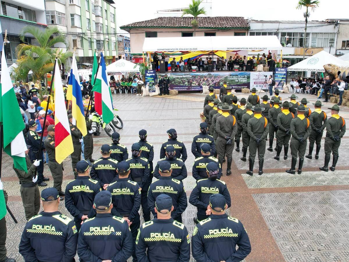 Para garantizar la seguridad en los cafetales la Policía en Caldas lanzó el Plan Cosecha 2025