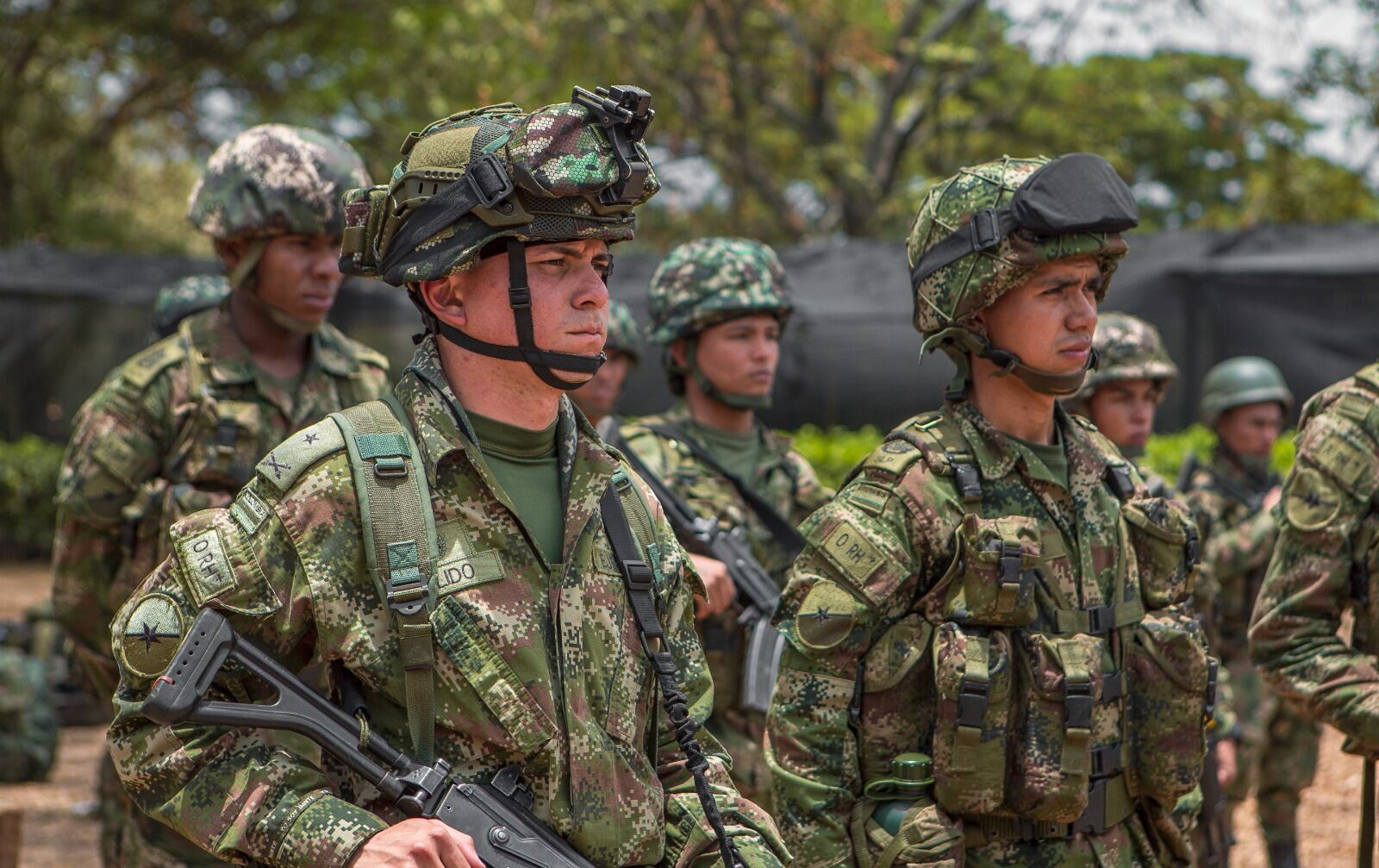 El llamado a los habitantes huilenses es a ser solidarios con sus Fuerzas Militares, a informar cualquier hecho que pueda desestabilizar el orden público en la región y a denunciar el actuar criminal, aportando a la labor de la justicia.