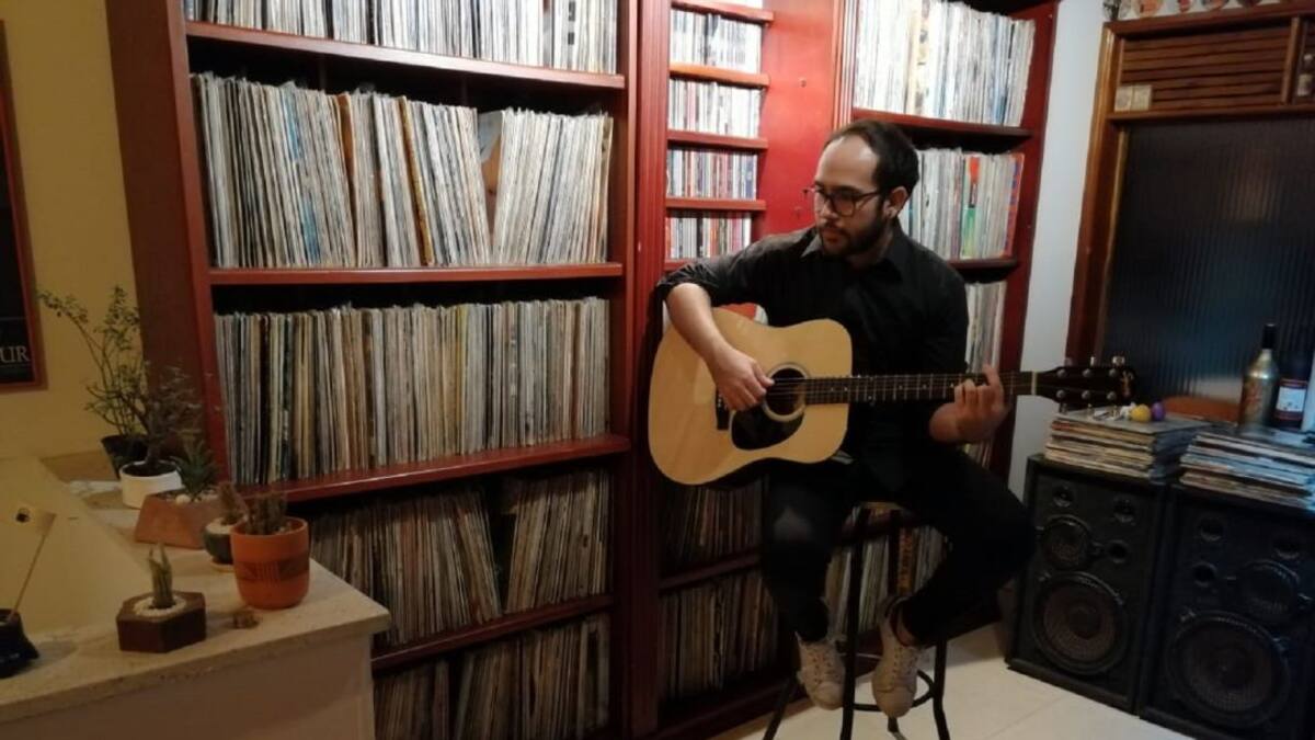 Camilo Hernán López, ganador del concurso gran colombiano de la canción