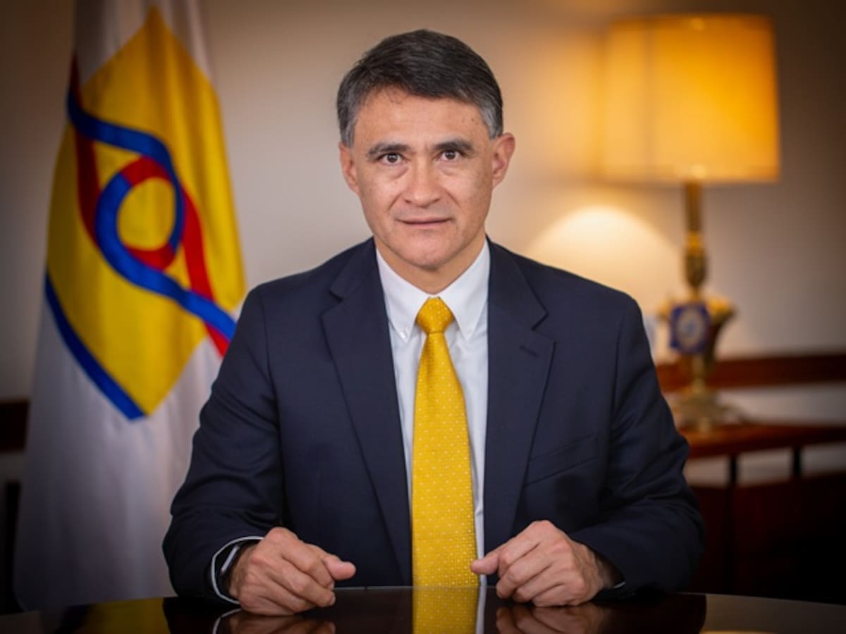 Medicina Legal confirma que cuerpos calcinados en frontera con Ecuador no son por bombardeos