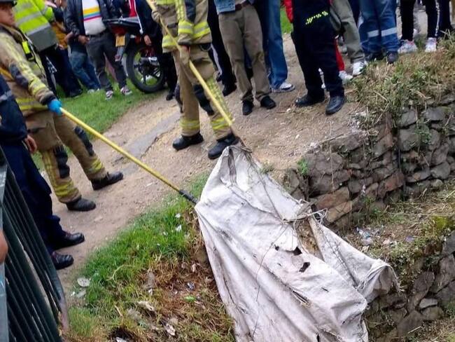Hallazgo de un cuerpo envuelto en un bolsa en el sur de Bogotá.