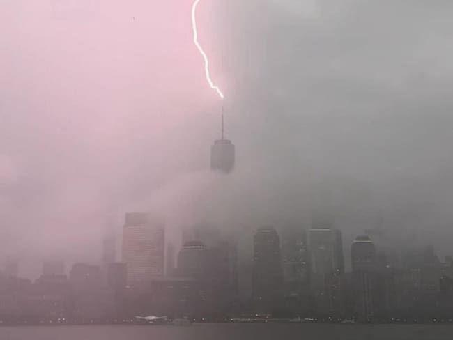 Inundaciones en Nueva York, Nueva Jersey y Connecticut: más de 1.200 vuelos cancelados