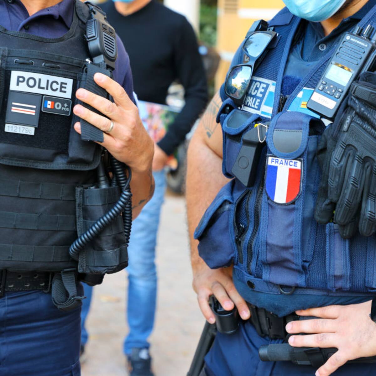 Policía de Francia da de baja a hombre que intentaba quemar una sinagoga