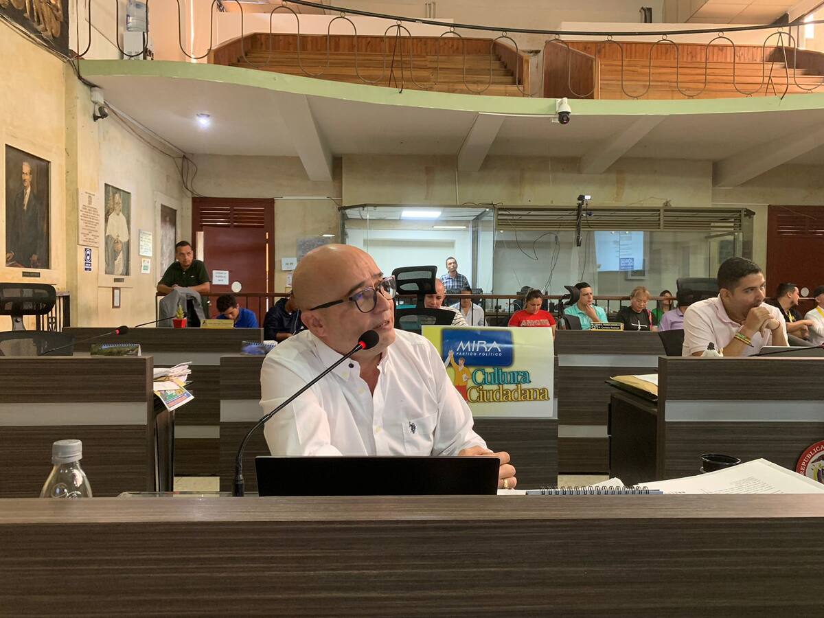 Consejo de Estado ordena borrar sanción disciplinaria contra Jorge Bolívar