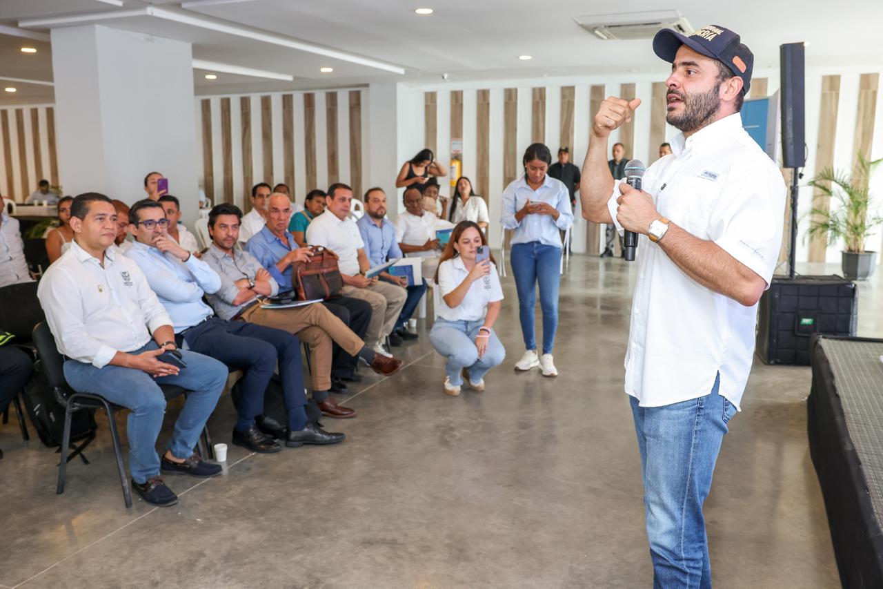 El gobernador de Córdoba, Erasmo Zuleta, presentó la Agenda Prospectiva Córdoba 2052.