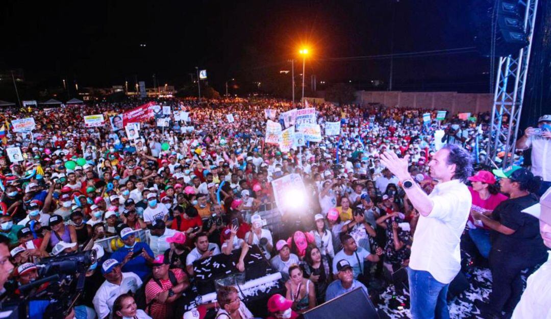 Fico Gutiérrez desestimó amenazas de las Águilas Negras