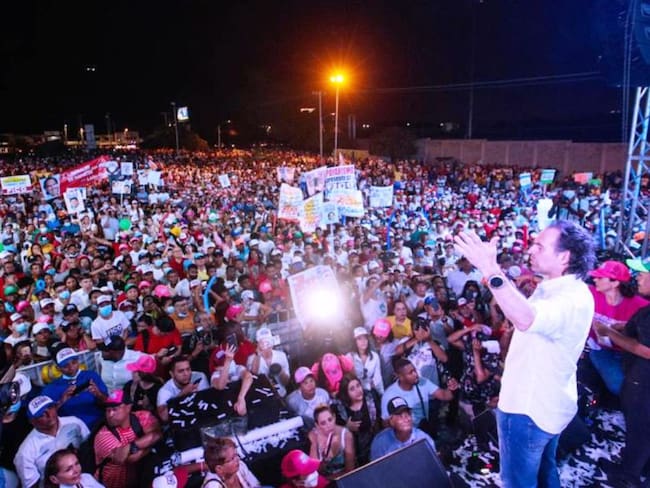 Fico Gutiérrez desestimó amenazas de las Águilas Negras