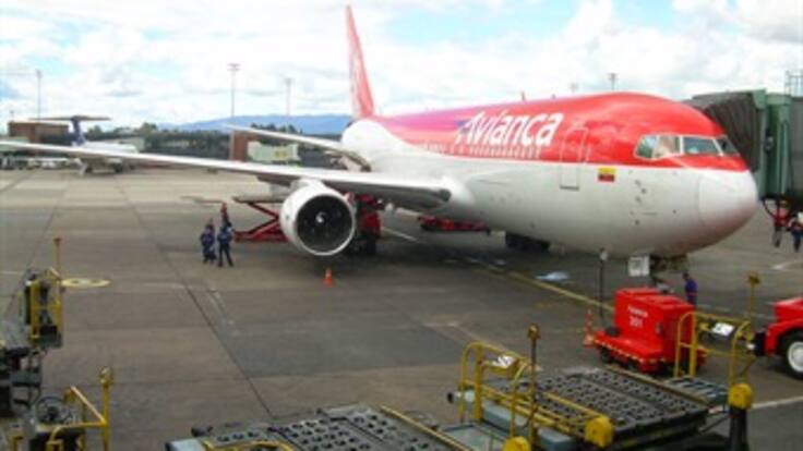 Con carta, esposas de pilotos presionan a Avianca