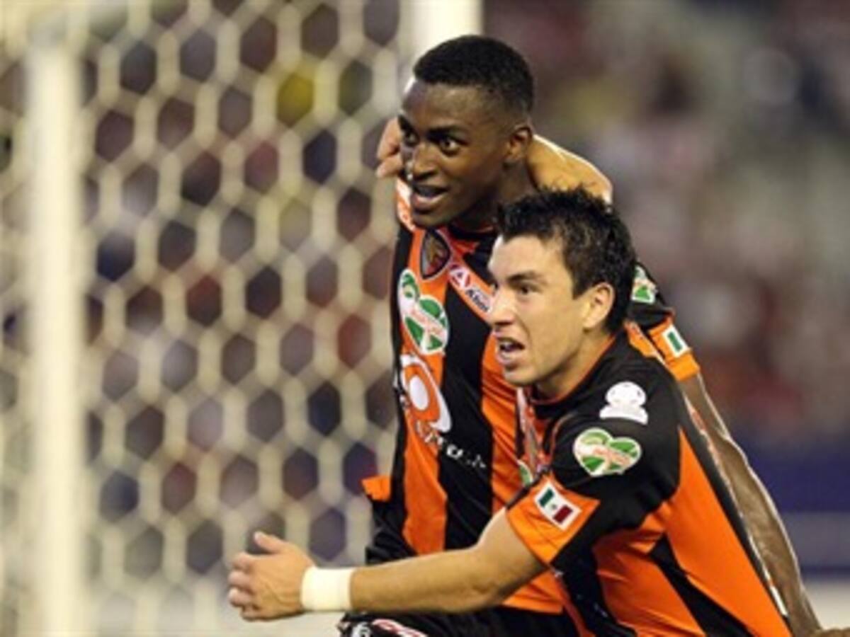Jaguares, con goles de Jackson Martínez, eliminó al Junior en Copa Libertadores