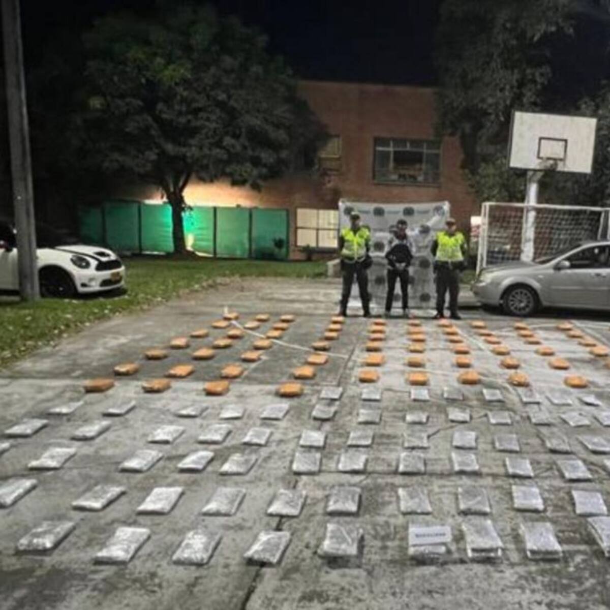 Incautan más de 137 kg de marihuana en vías de Risaralda