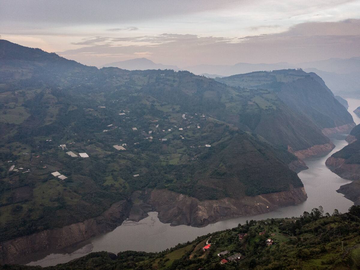Sigue subiendo el nivel de los embalses que surten de agua a Bogotá