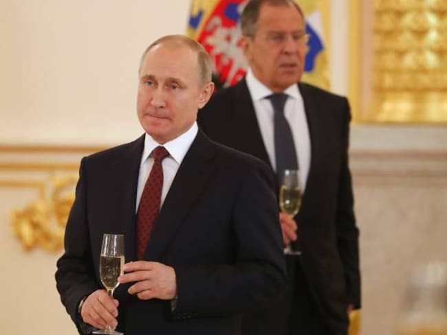 Putin llama a Netanyahu a abstenerse de acciones que desestabilicen Siria