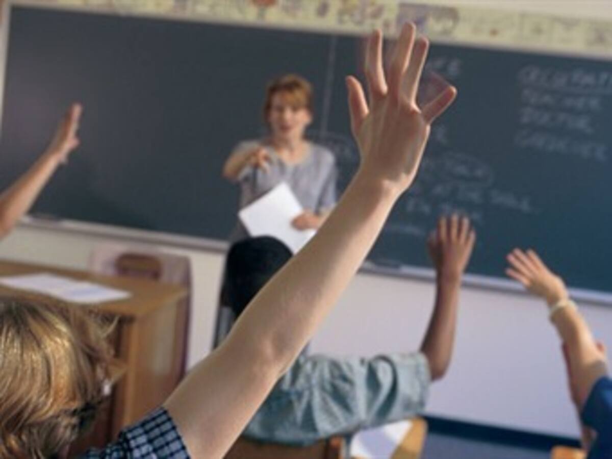 A ningún padre le podrán cobrar por el ingreso de sus hijos a colegios oficiales: mineducación