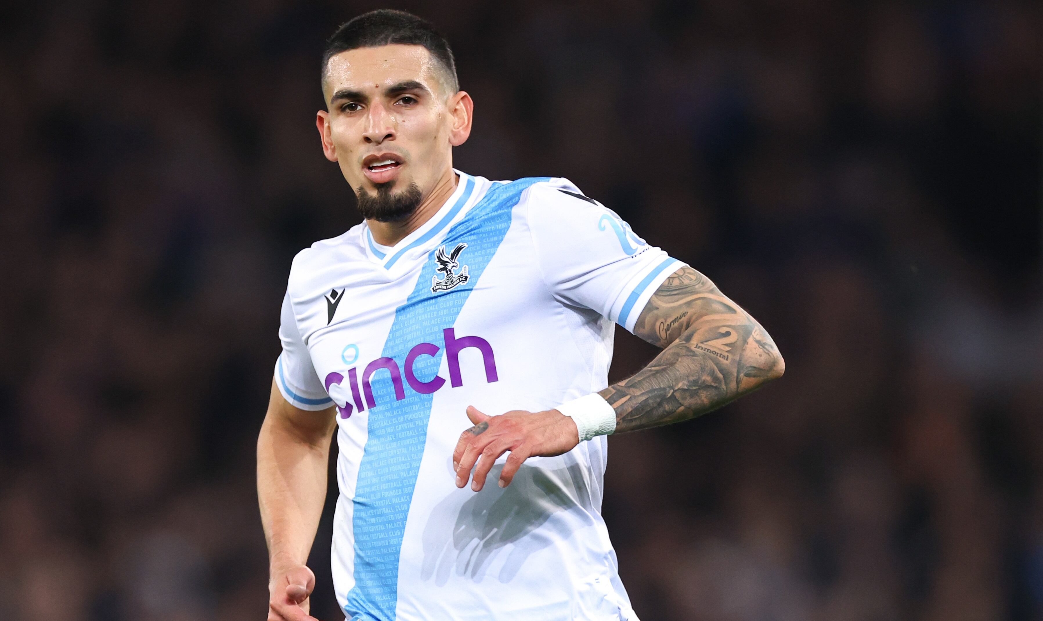 Daniel Muñoz / Getty Images