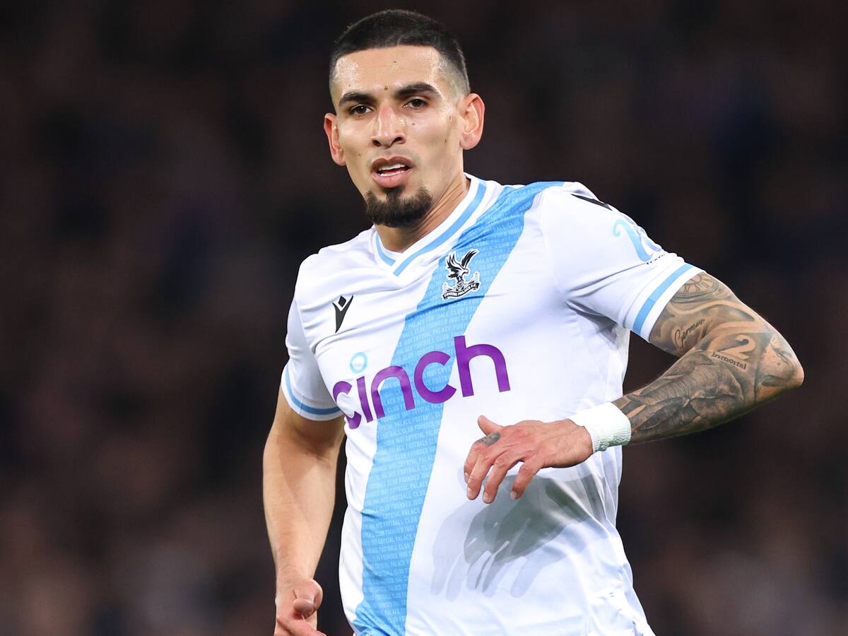 Técnico del Crystal Palace confirma parte médico de Daniel Muñoz