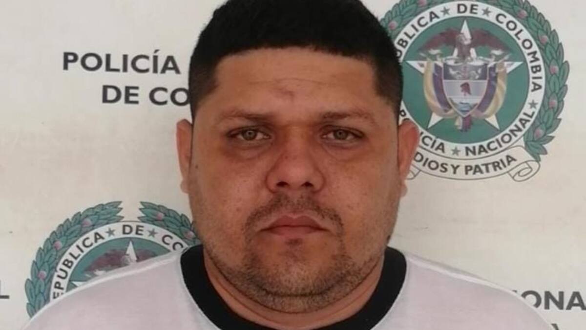 Cayó alias ‘Cachete’, encargado de los dineros de las AGC y envío de drogas al exterior