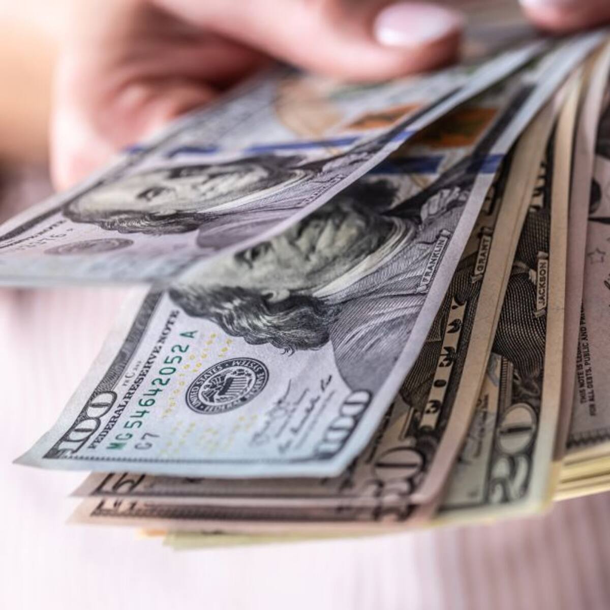 Dólar HOY en Colombia: La divisa abrió la jornada de este viernes por encima de los $4.500