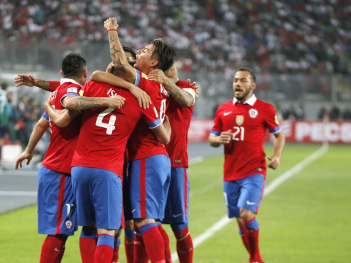 Chile gana y lidera las Eliminatorias a Rusia 2018