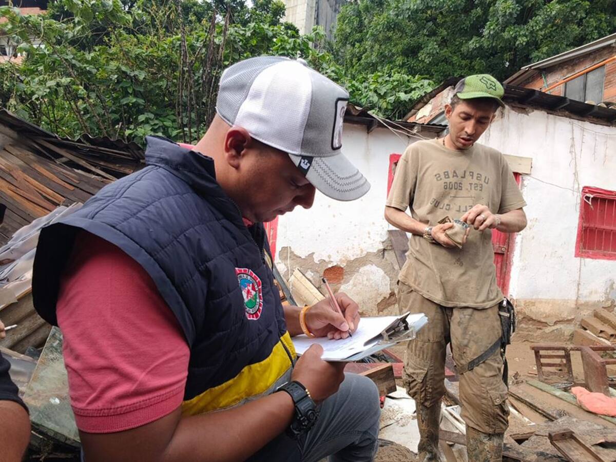 Emergencia invernal en el barrio El Trapiche de Bello dejó 86 personas afectadas