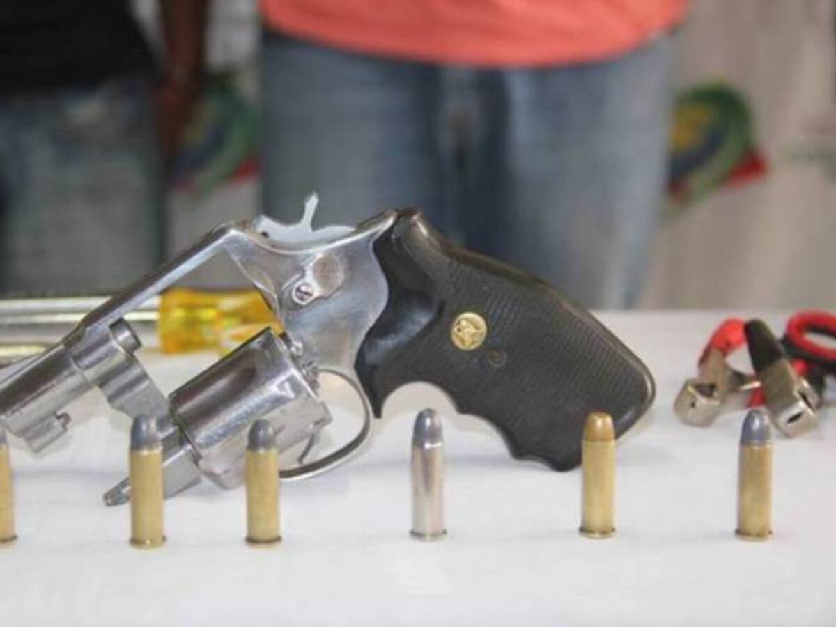 Prohiben porte de armas en Bolívar
