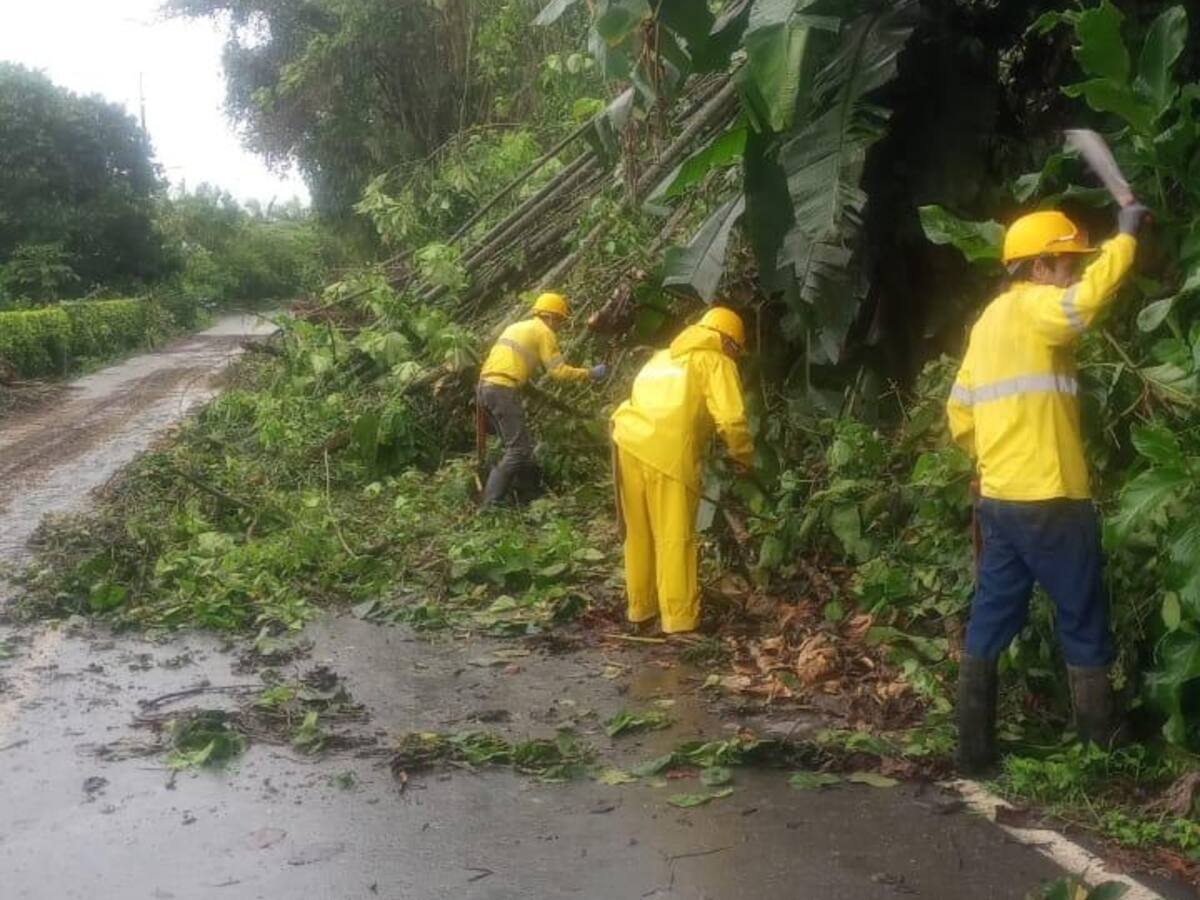 Las lluvias durante el plan retorno de Semana Santa causaron problemas en las vías de Caldas