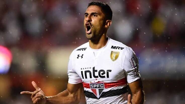 "Haré una subasta de camisetas para recaudar fondos": Santiago Tréllez