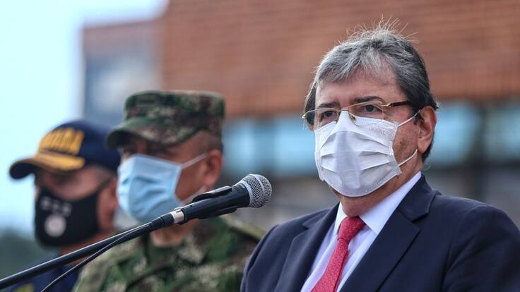 Parlamentarios denuncian que el gobierno está evadiendo los debates