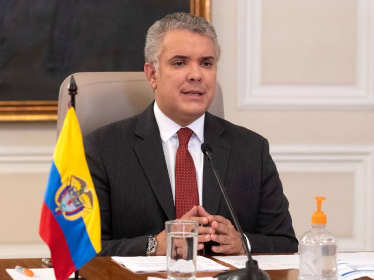 Duque reactiva su agenda internacional viajando a Bolivia y Chile