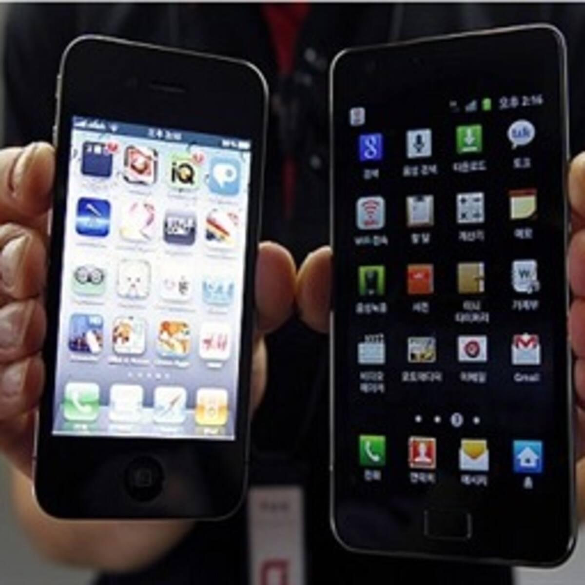 Samsung pide la revisión del fallo en su contra en disputa con Apple en EE.UU.