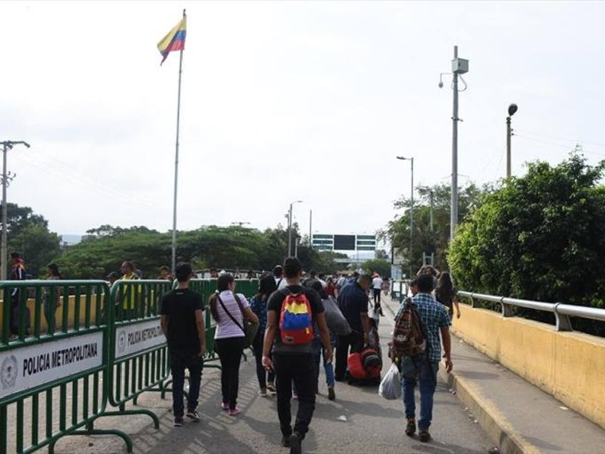 Migración Colombia realiza operativos en zona donde permanecen venezolanos asentados