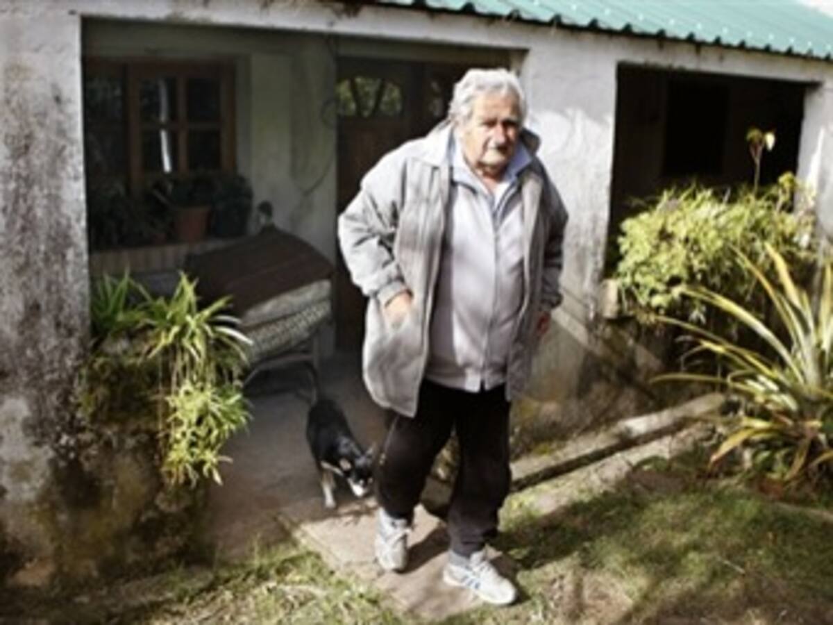 Desarrollo no es lucha por la riqueza sino por la felicidad humana: Mujica
