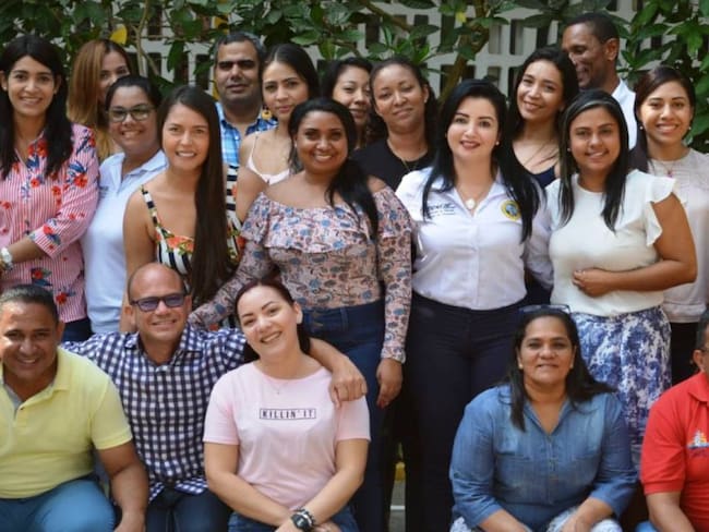 Fondo de Pensiones, empleados y contratista firman compromiso en Cartagena