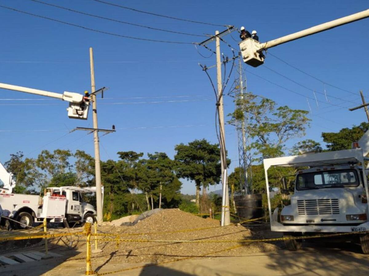 Avanza plan de mejora eléctrica en el norte y centro de Bolívar