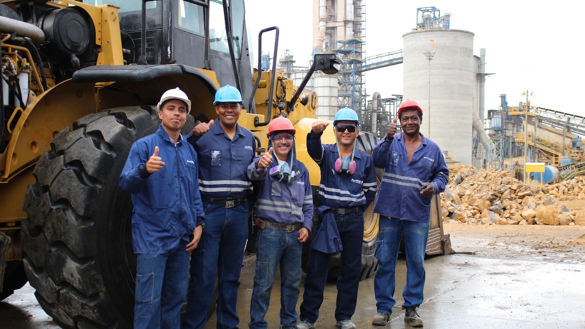 Cementos San Marcos: Un ejemplo de resiliencia y compromiso con el Valle del Cauca