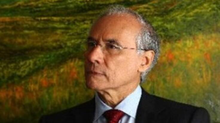 Estudian posibilidad de quitarle al Miniminas la facultad para fijar precios de los combustibles