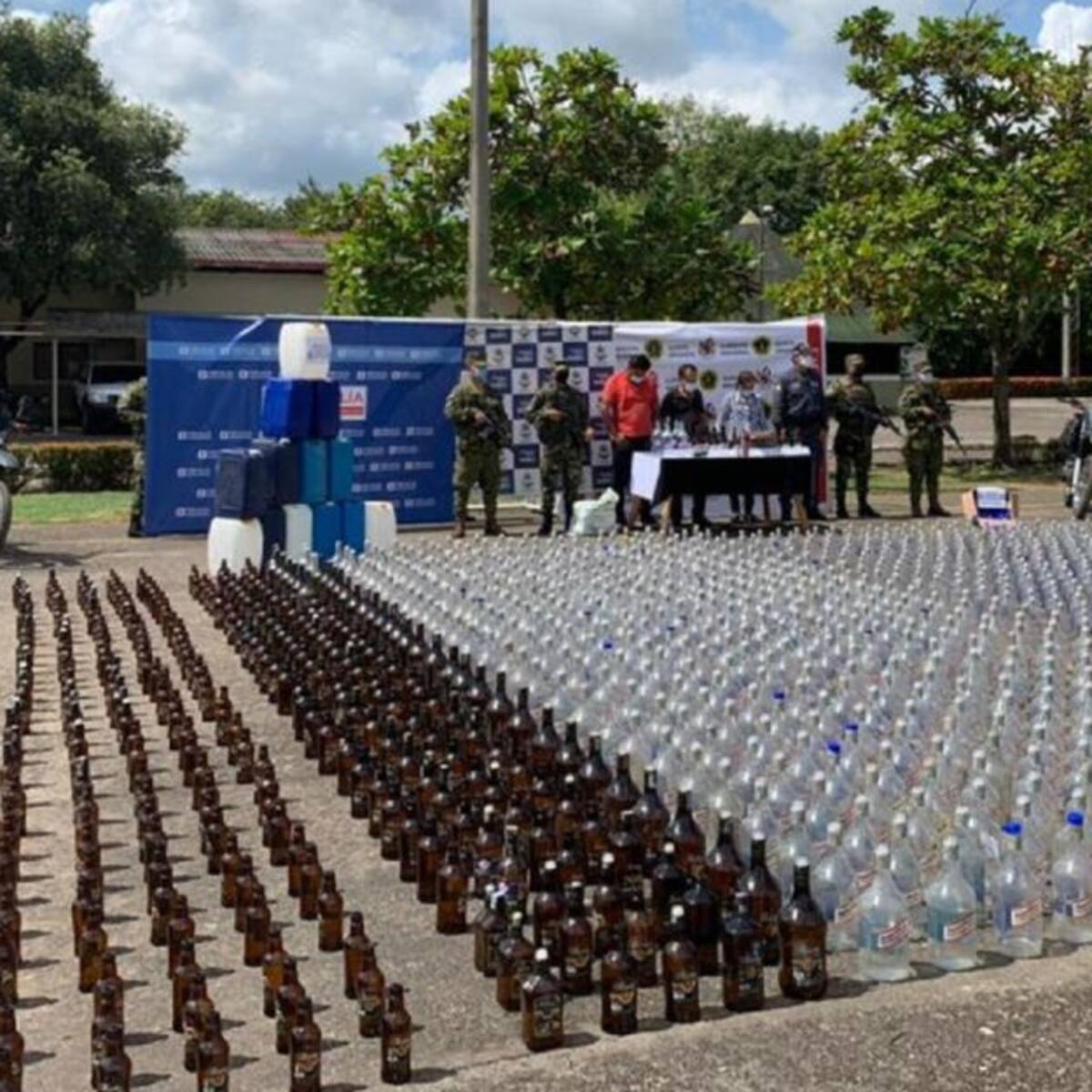 VIDEO: Incautan licor adulterado listo para comercializar en Santander