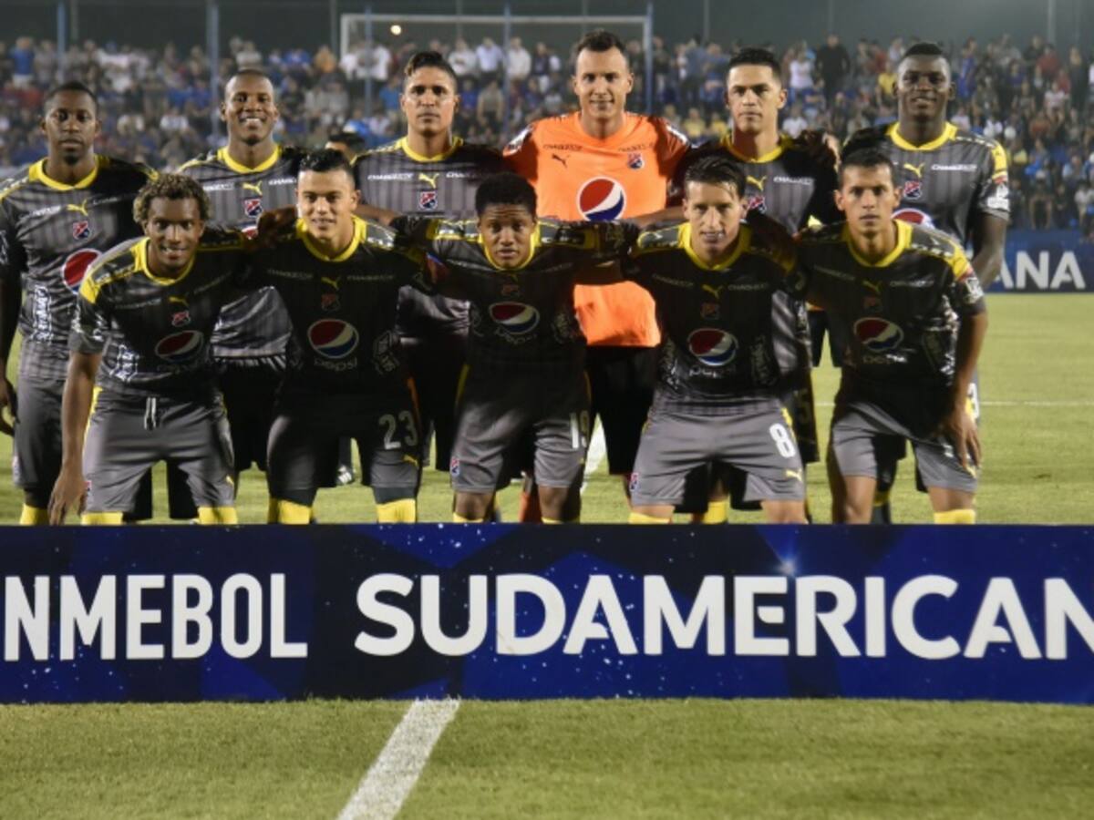 Medellín busca remontar ante su hinchada en la Sudamericana