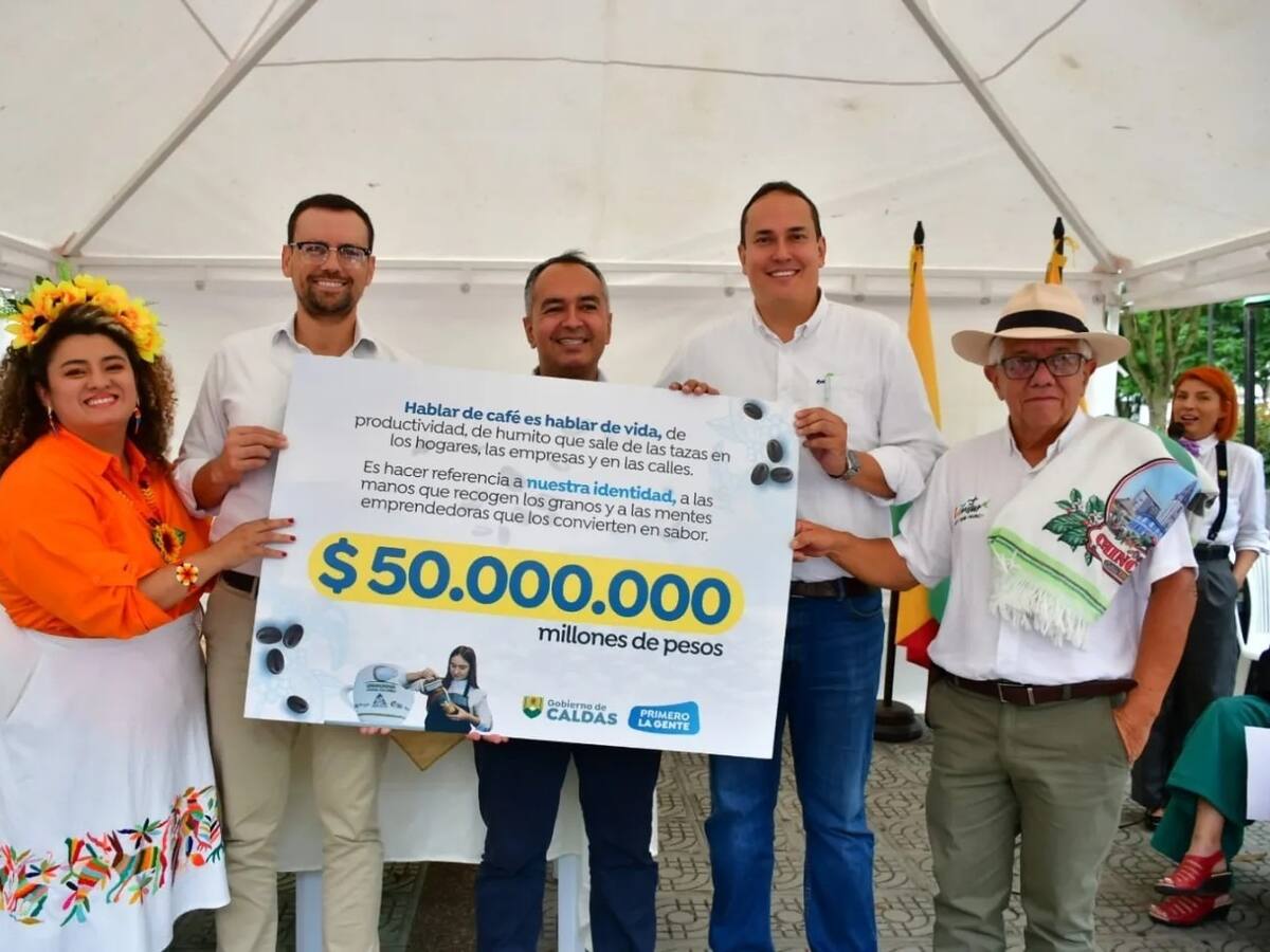 Denuncian al gobernador de Caldas por posible participación en política