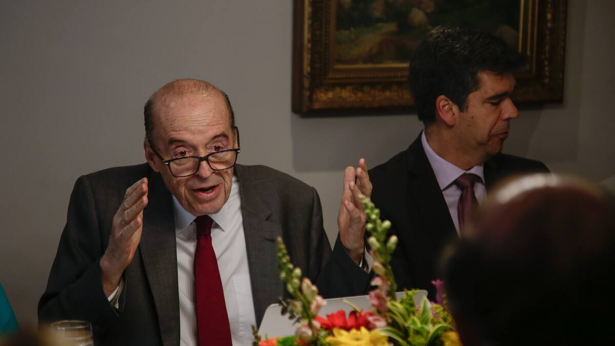 Canciller Leyva ofrece disculpas a Panamá por recientes comentarios sobre ese país