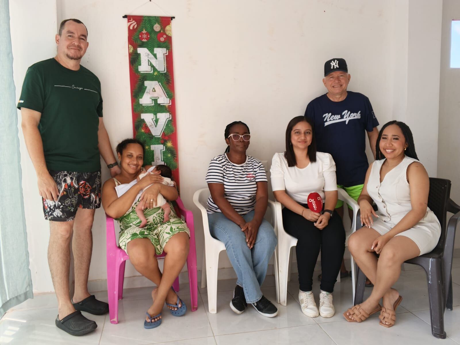 La familia agradece a Dios que Simón sea un niño sano. // Caracol Radio Cartagena