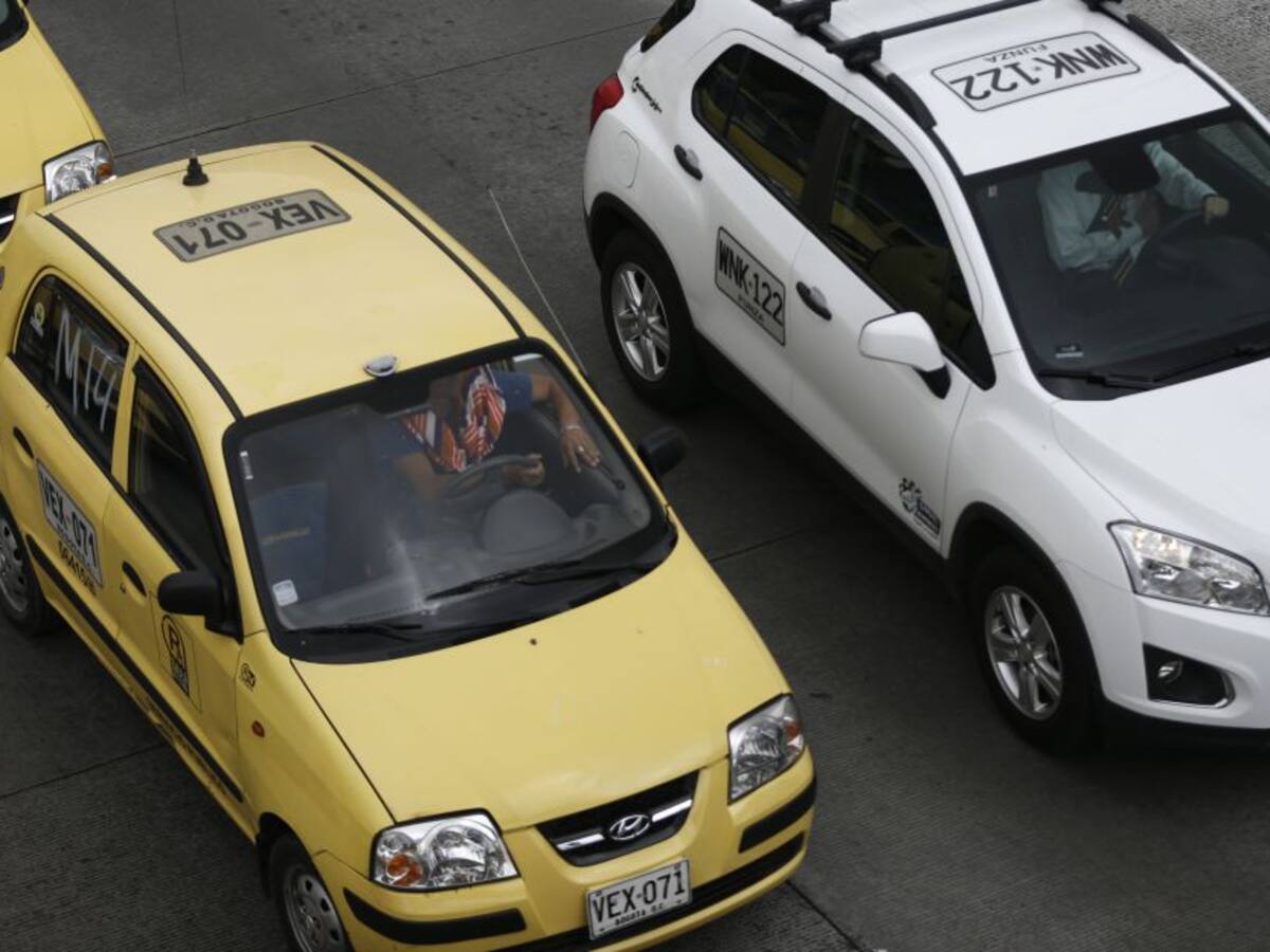 Con nuevo proyecto vuelve al Congreso la discusión para regular plataformas de transporte